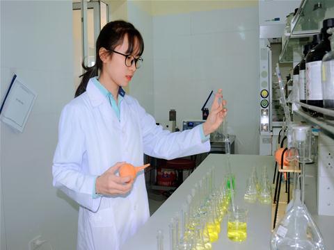 Công tác nghiên cứu phát triển sản phẩm 02