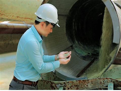 Công tác nghiên cứu phát triển sản phẩm 03